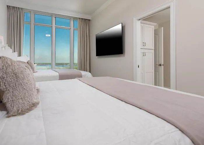 Phoenix Gulf Towers 2701 Apartment *